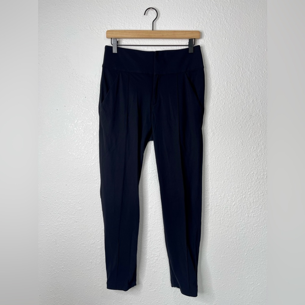 LULULEMON Departure Black Pants (Estimated Size 6) - Picture 3 of 9